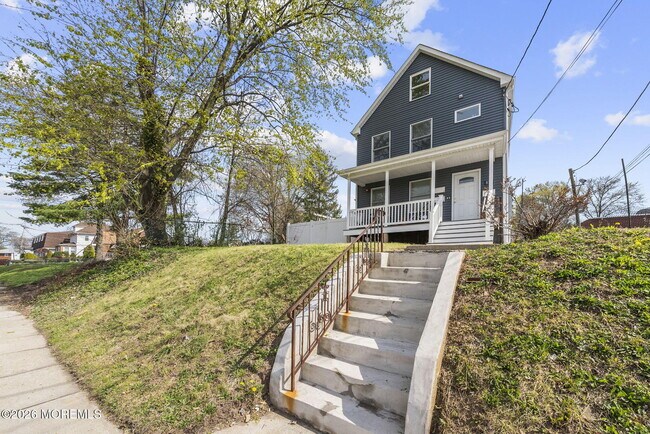 Building Photo - 816 King Georges Rd