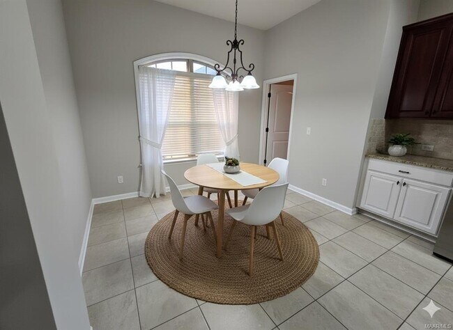 Building Photo - 8812 Andress Ct