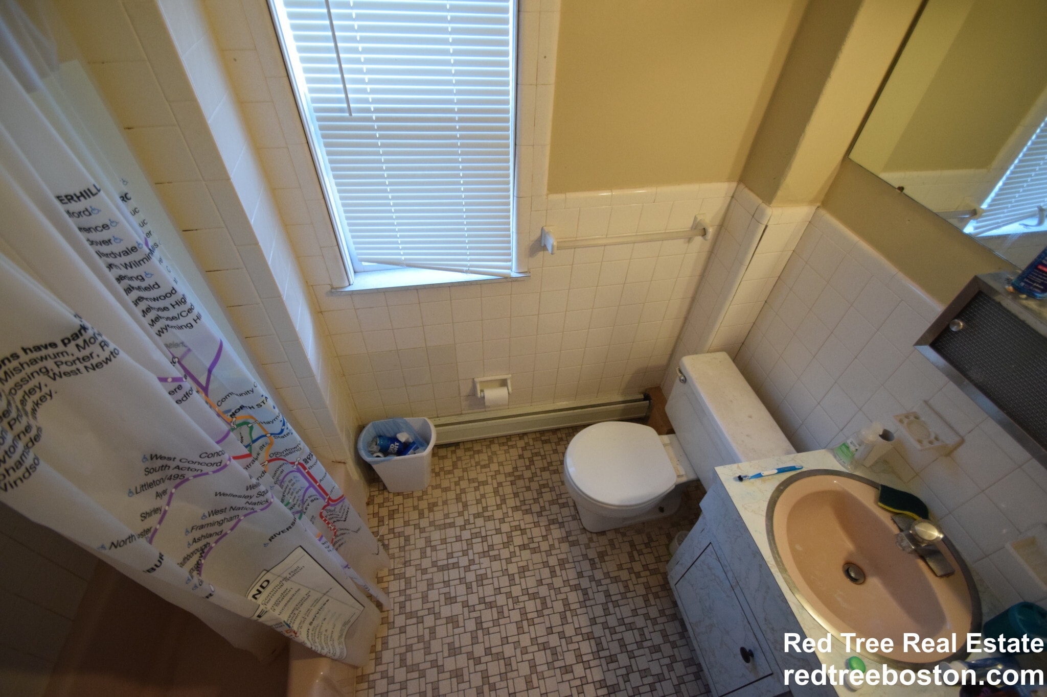 Building Photo - 31 Wade St