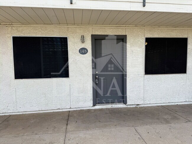 Building Photo - 18202 N Cave Creek Rd