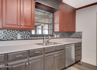 Building Photo - 191 Grand Ave