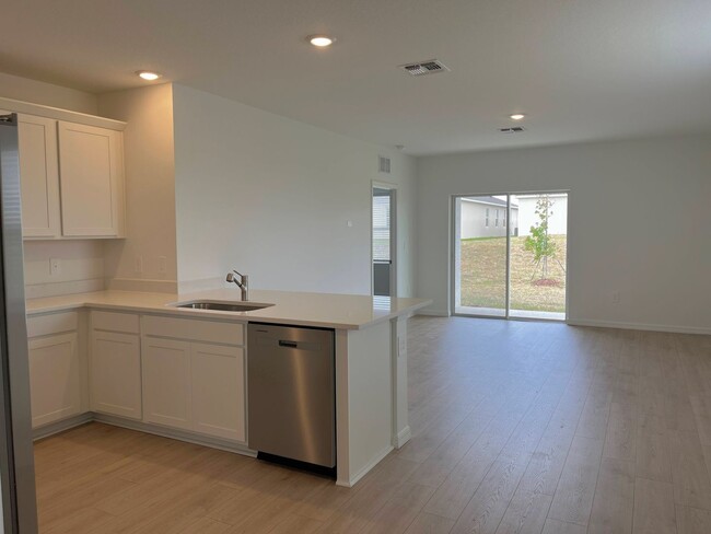 Building Photo - 3304 White Indigo