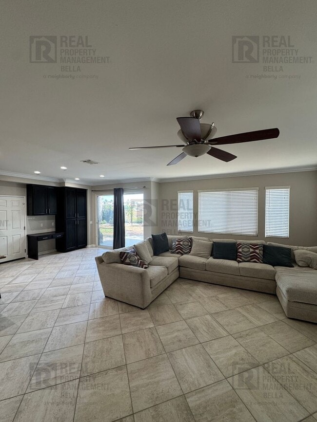 Building Photo - Gorgeous Murrieta Home with Main Floor Bedroom and Bathroom