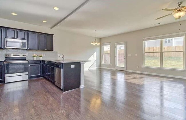 Building Photo - 1461 Brushed Ln