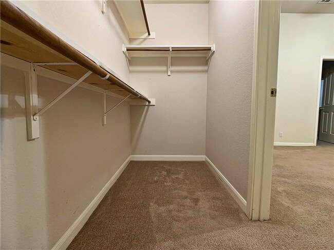 Building Photo - 5726 Taylorcrest Dr