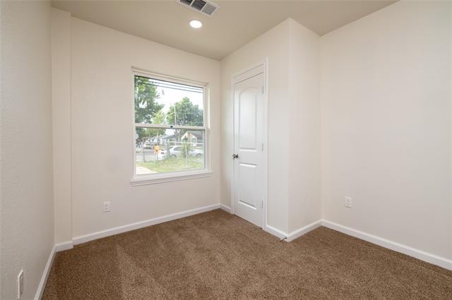 Building Photo - 3743 Canada Dr