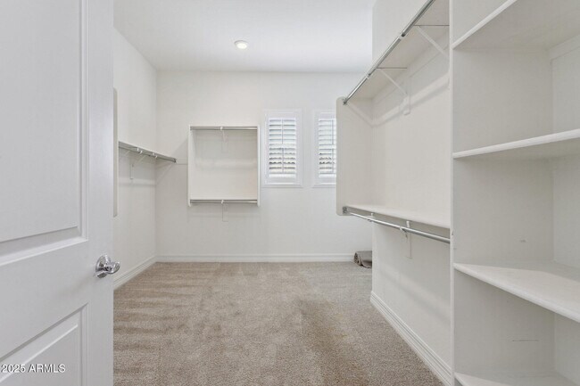 Building Photo - 11249 N Blakely St
