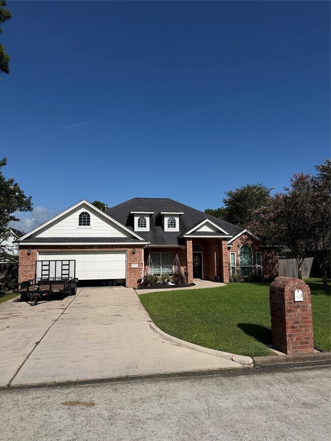 Building Photo - 12629 Capricornus
