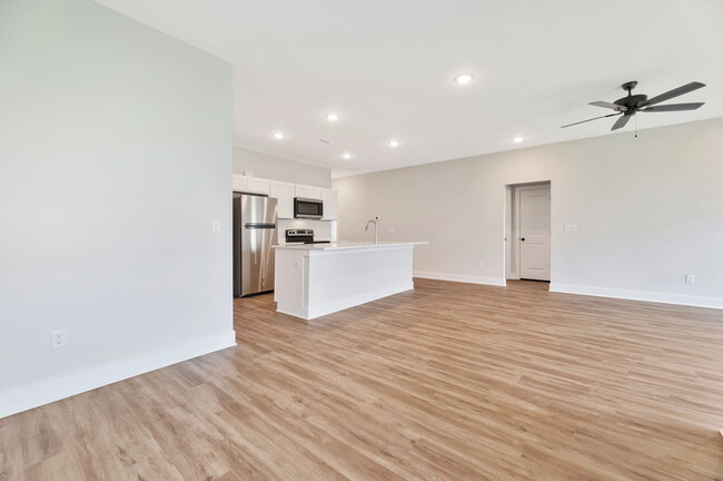 Building Photo - 1129 N Joye St