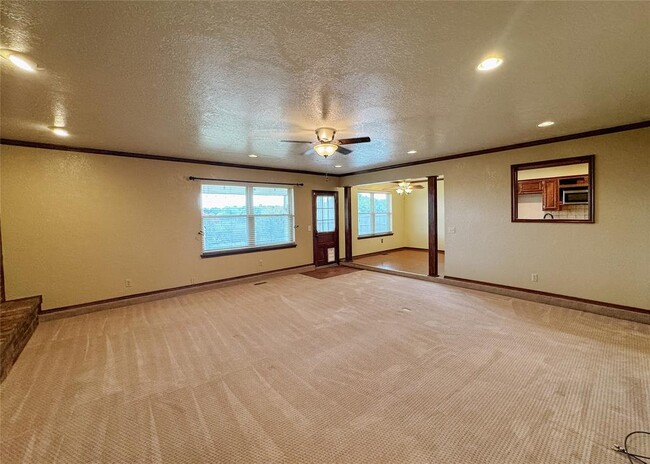Building Photo - 14212 Mt Vernon Pl