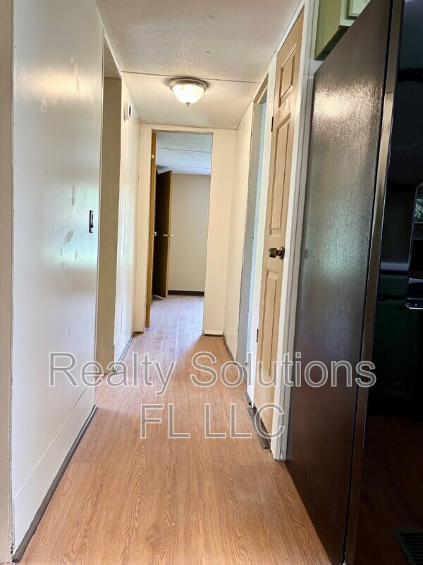 Building Photo - 15518 Lake Apopka Rd