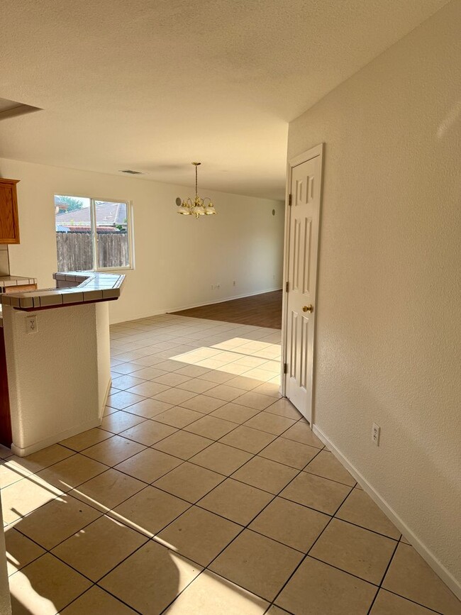 Building Photo - Newly Renovated 4-Bedroom, 2-Bathroom Home...
