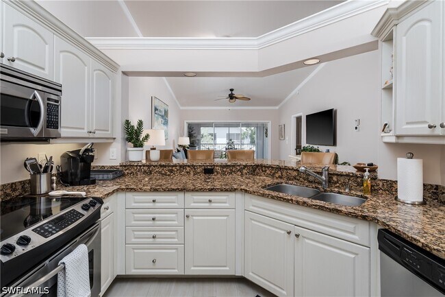 Building Photo - 7046 Barrington Cir