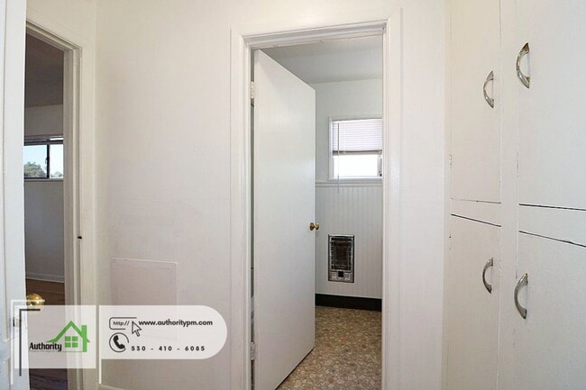 Building Photo - 2714 Leland Ave