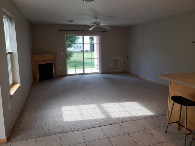 Building Photo - 208 Parador Pl