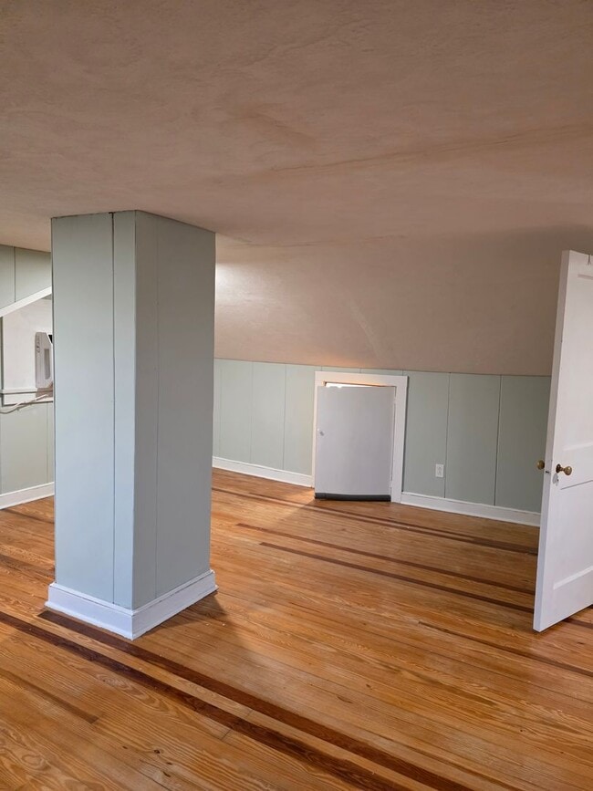 Building Photo - 116 Sixth Avenue