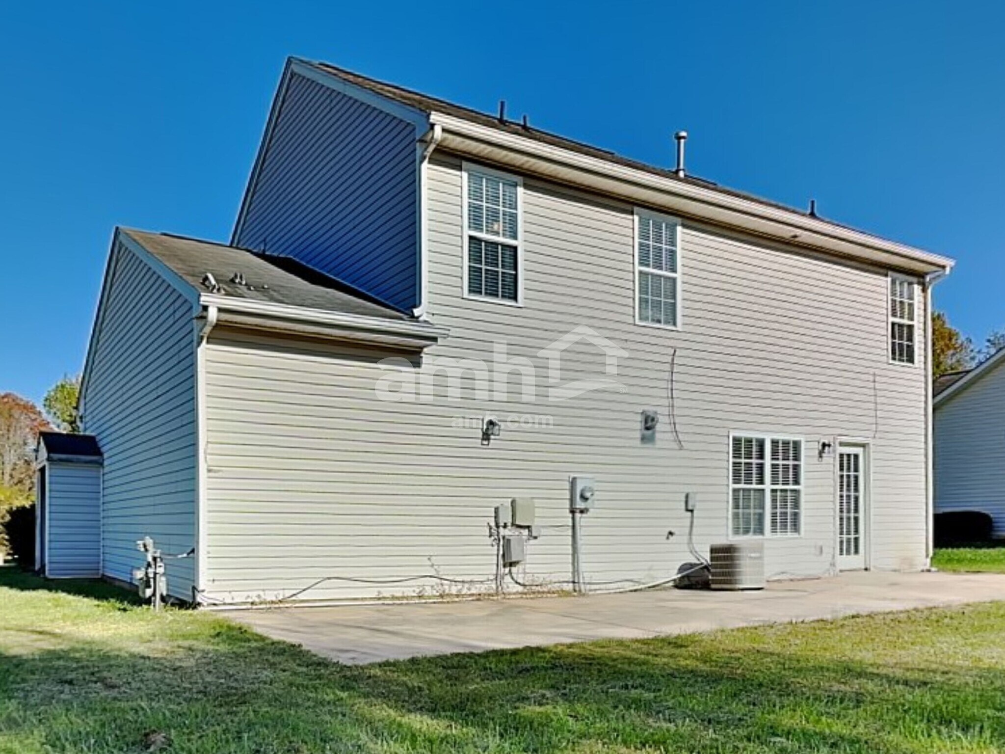 Building Photo - 430 Rockbridge Dr