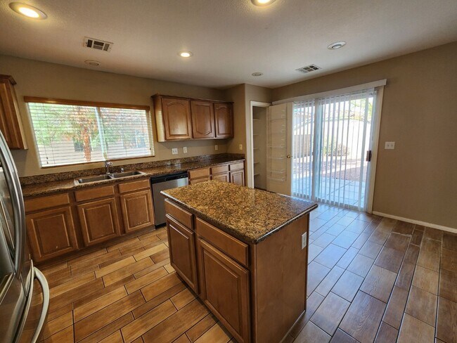 Building Photo - Beautiful former Model Home located near S...