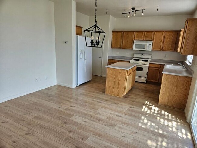 Building Photo - 3 bed 2.5 bath Northwest Reno Home for Rent