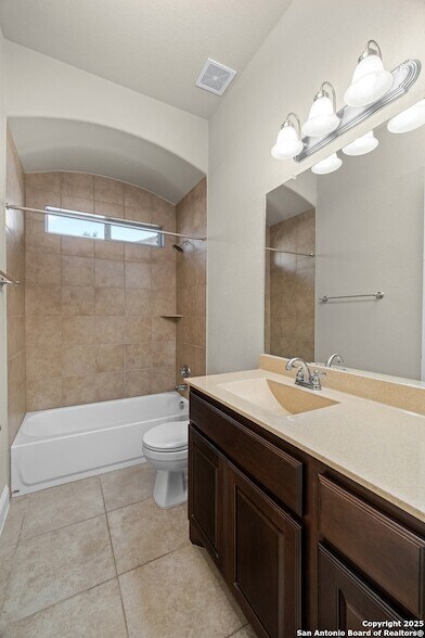 Building Photo - 723 Viento Point