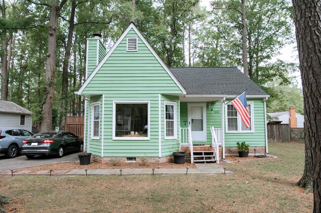 Primary Photo - 2606 Jordan Ct