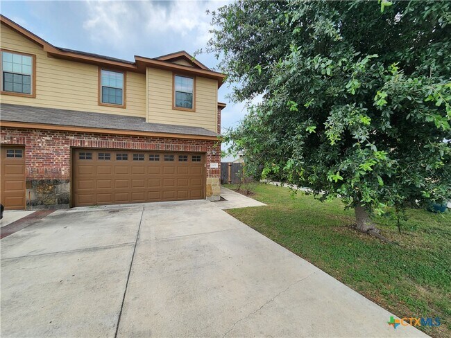 Primary Photo - 305 Rosalie Dr
