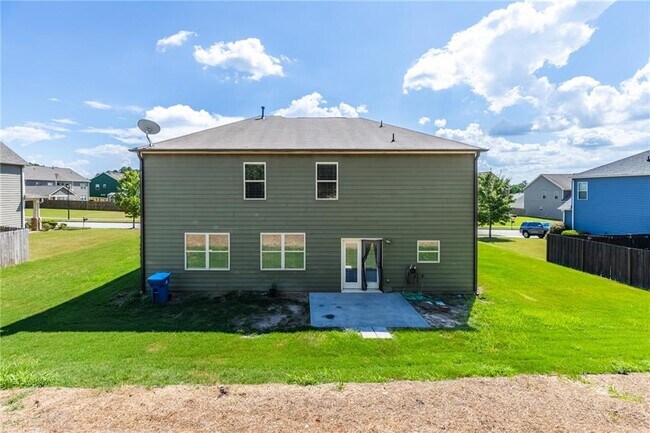 Building Photo - 2340 Cain Cir