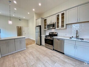 Building Photo - RENOVATED 2BD/1.5BA. Dishwasher! LAUNDRY I...