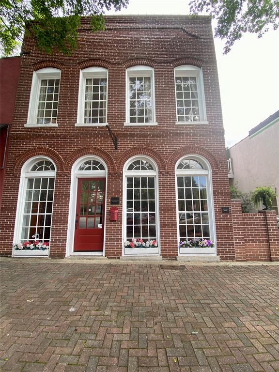 Building Photo - 131 E Jefferson St