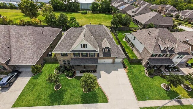 Building Photo - 3010 Tranquility Lake Estates Blvd
