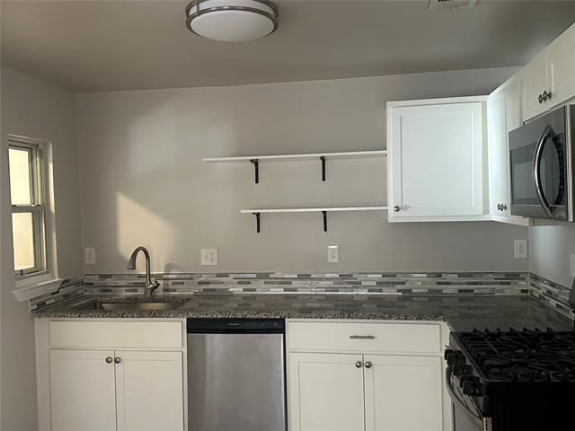 Building Photo - 3543 Poquita Dr