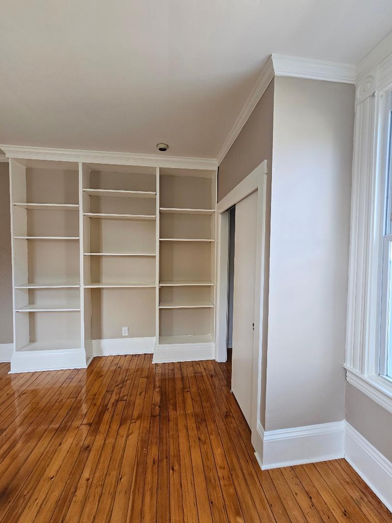 Building Photo - 764 Rock St