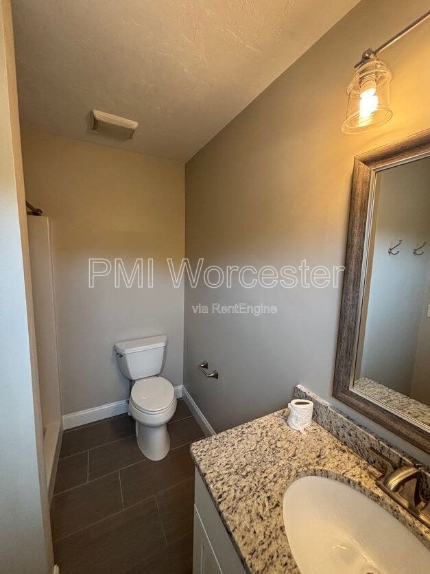 Building Photo - 47 Eustis St