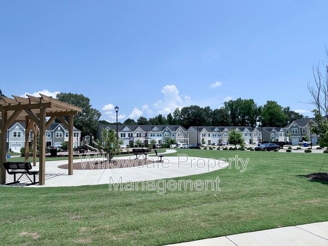 Building Photo - 171 Peebles Dr