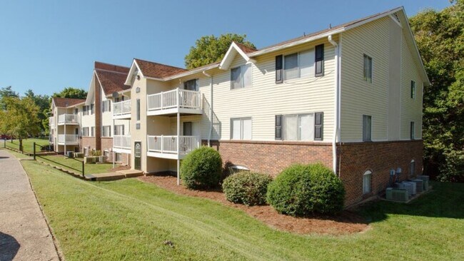 Building Photo - 5242 Edmondson Pike