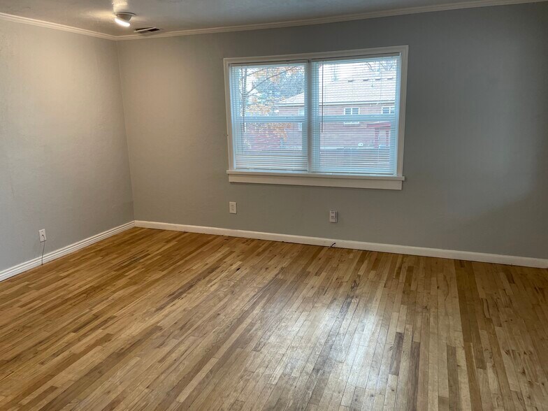 Building Photo - 1828 E 1700 S
