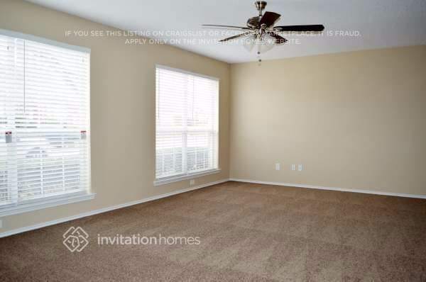 Building Photo - 1492 Altstatten Ln