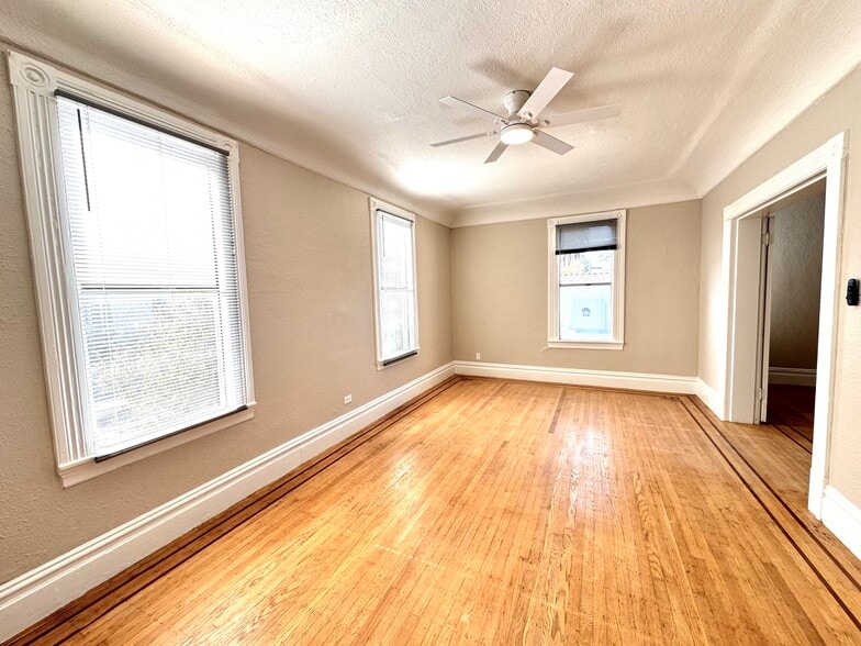 Front Room without Staging - 414 Kentucky St