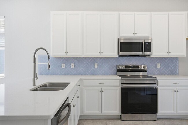 Building Photo - 55 Matanzas Lakes Dr