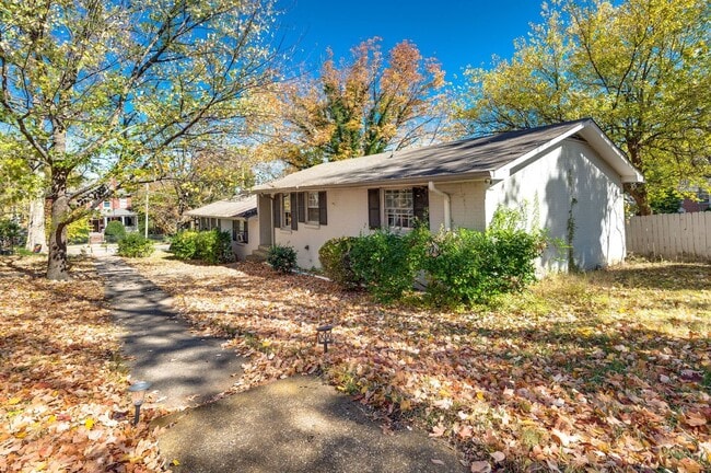 Building Photo - Amazing price for a rental in this area!