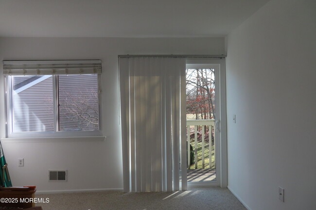 Building Photo - 1008 Burntwood Trail