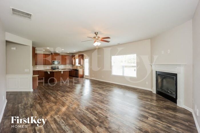 Building Photo - 12 Cliffbriar Terrace