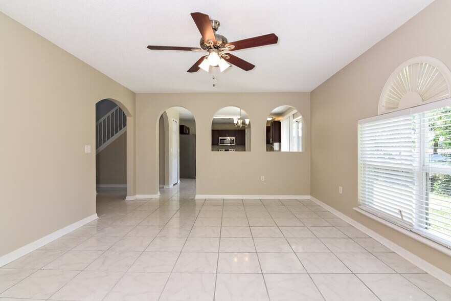 Building Photo - 1336 Dragon Head Dr