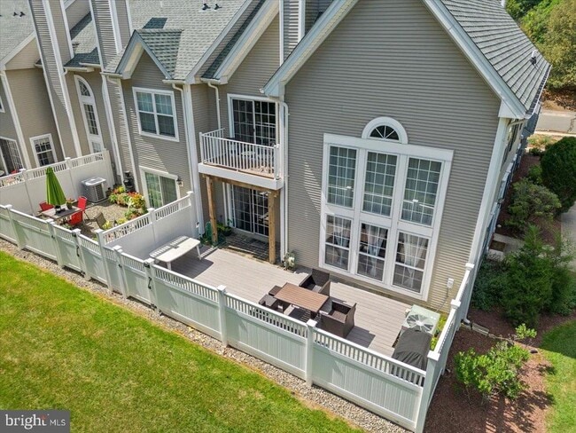 Building Photo - 614 Bollen Ct