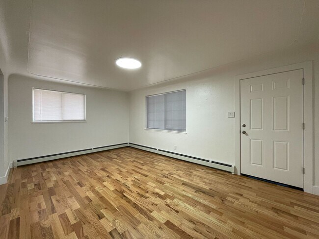 Building Photo - 770 Vrain St