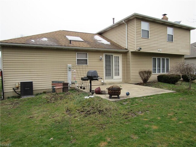 Building Photo - 26929 Heatherwood Cir