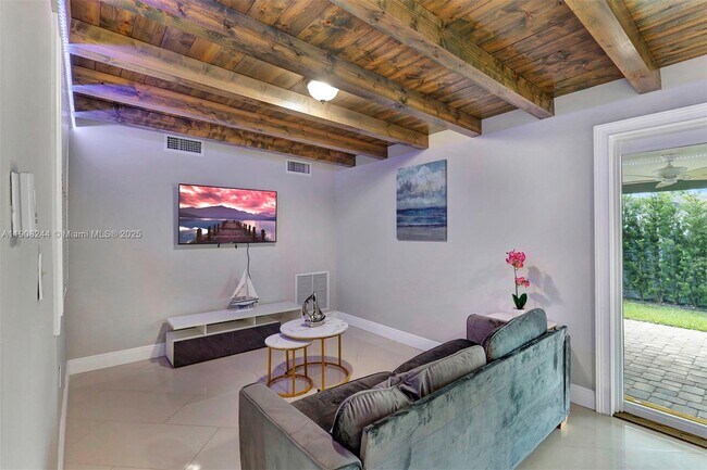 Building Photo - 1804 SW 102nd Ct