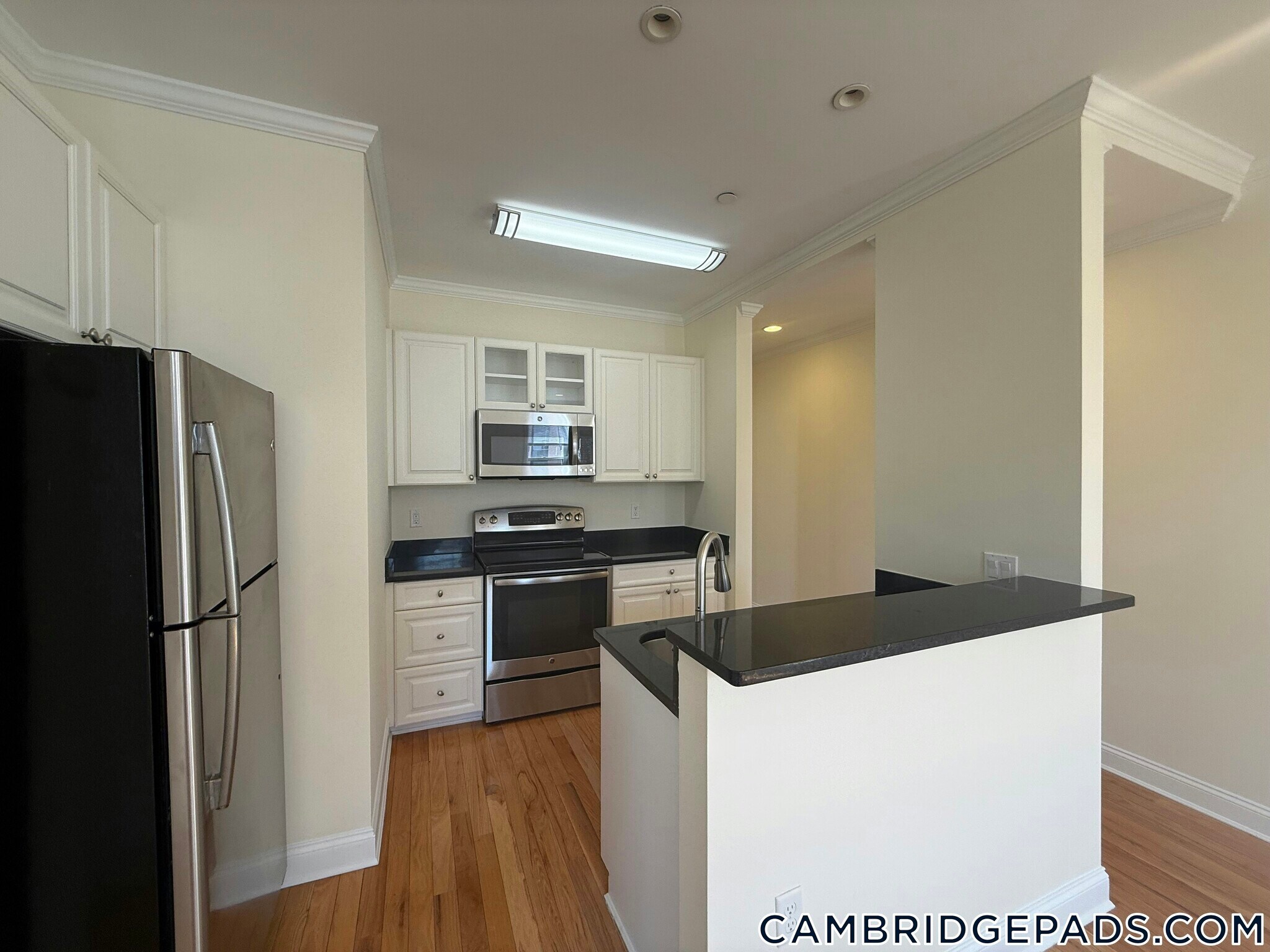 Building Photo - 3 Chauncy St