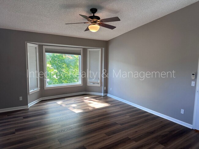 Building Photo - 1 Foothill Ash