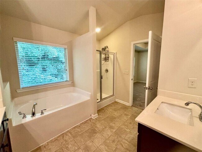 Building Photo - 1344 Brookmere Way